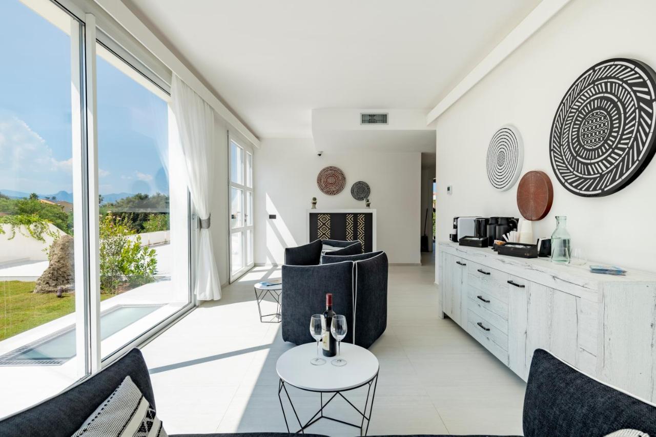 Cara A Bentu - Charming Rooms Tortolì Exteriör bild