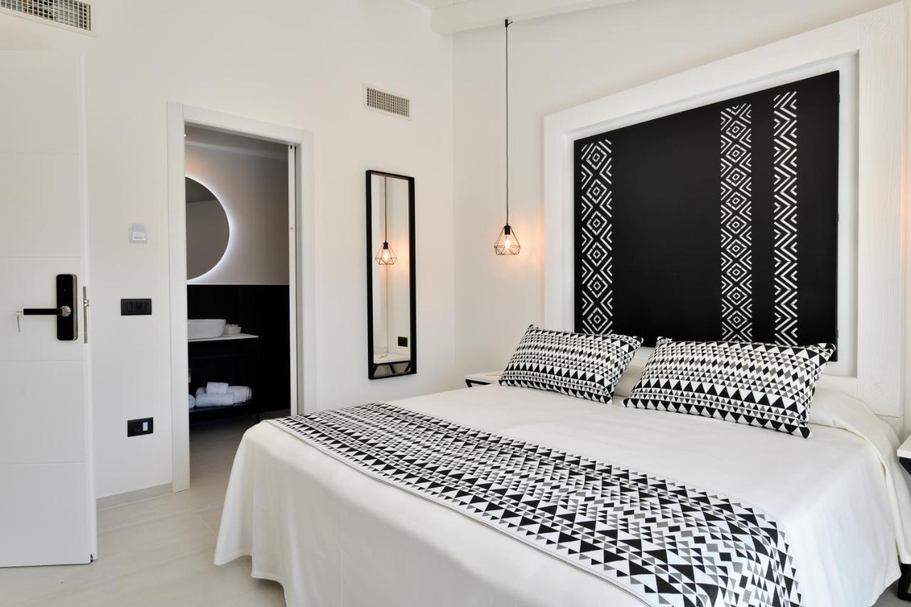 Cara A Bentu - Charming Rooms Tortolì Exteriör bild