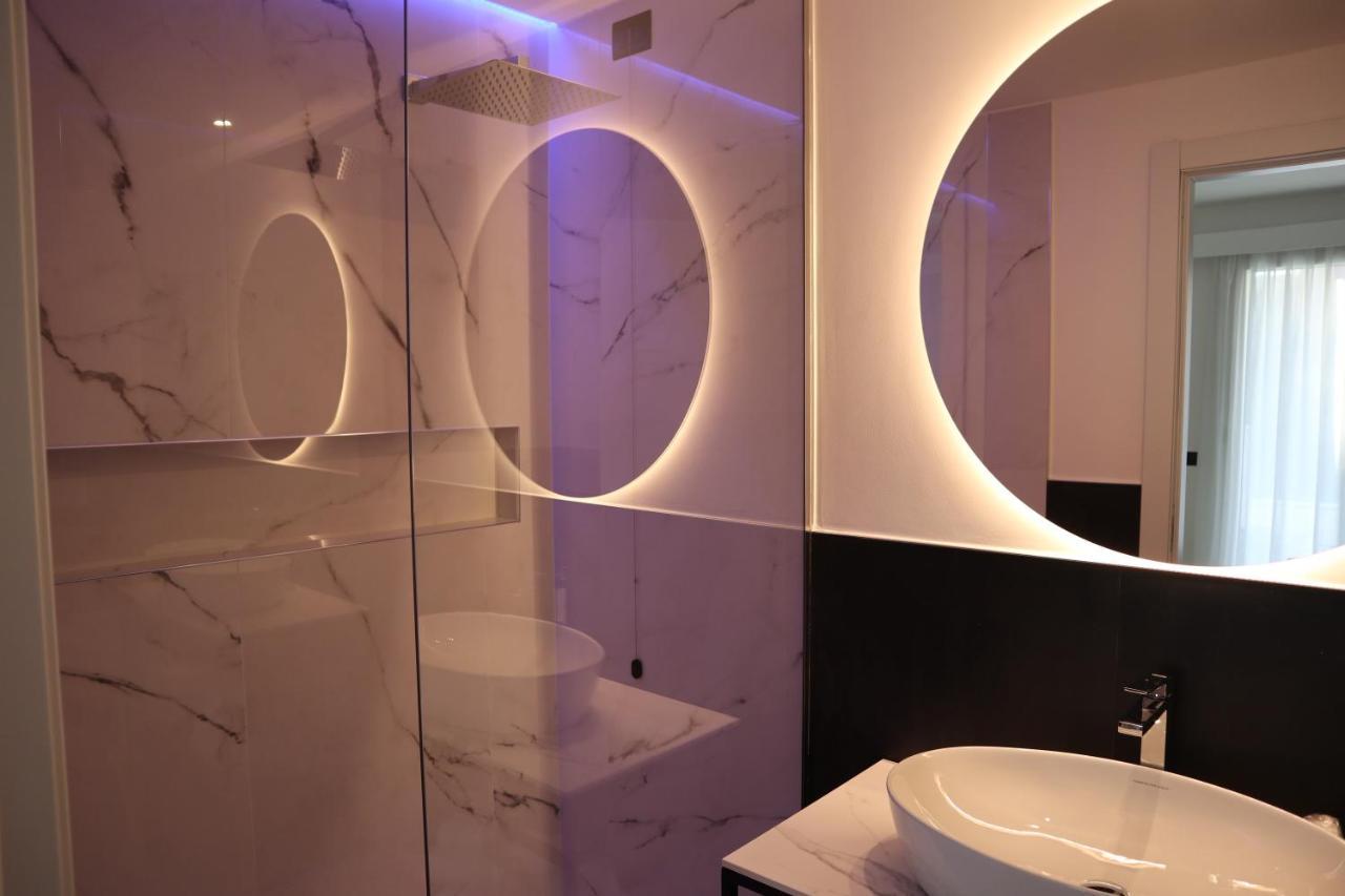 Cara A Bentu - Charming Rooms Tortolì Exteriör bild